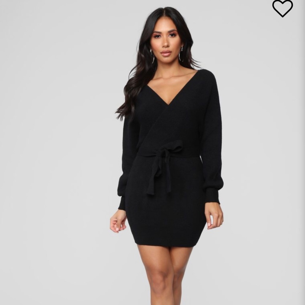 Flowy light weight long sleeve black  dress